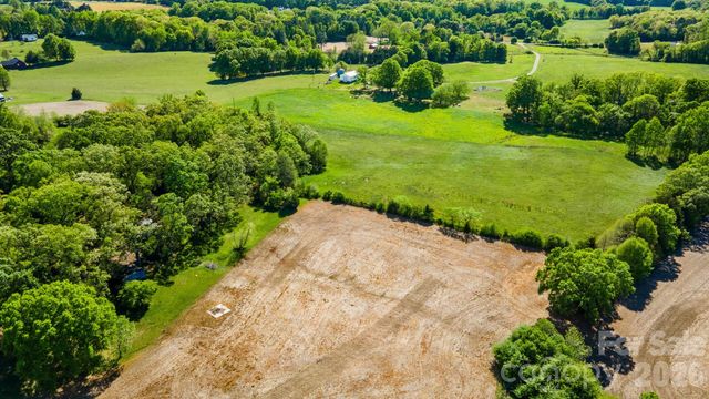 1507 Mills Harris Road, Wingate, NC 28174