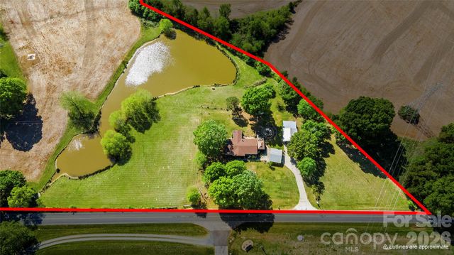 1507 Mills Harris Road, Wingate, NC 28174