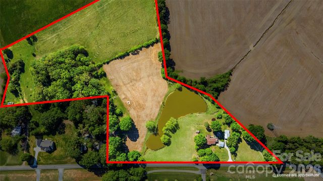 1507 Mills Harris Road, Wingate, NC 28174