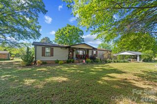 1507 Mills Harris Road, Wingate, NC 28174
