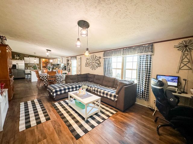 1195 State Hwy 3041, Corbin, KY 40701