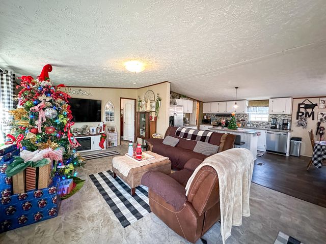 1195 State Hwy 3041, Corbin, KY 40701