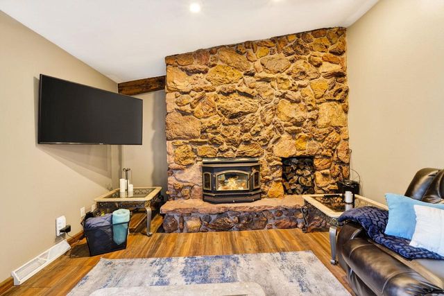 4210 Old Deerfield Road, Deerfield, WI 53531