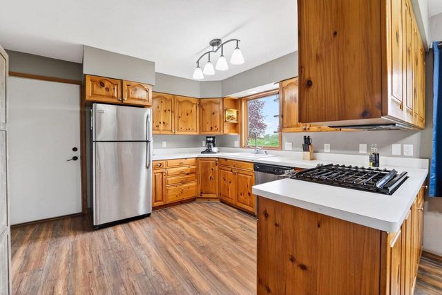4210 Old Deerfield Road, Deerfield, WI 53531