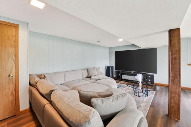 4210 Old Deerfield Road, Deerfield, WI 53531