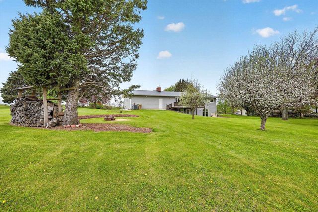 4210 Old Deerfield Road, Deerfield, WI 53531