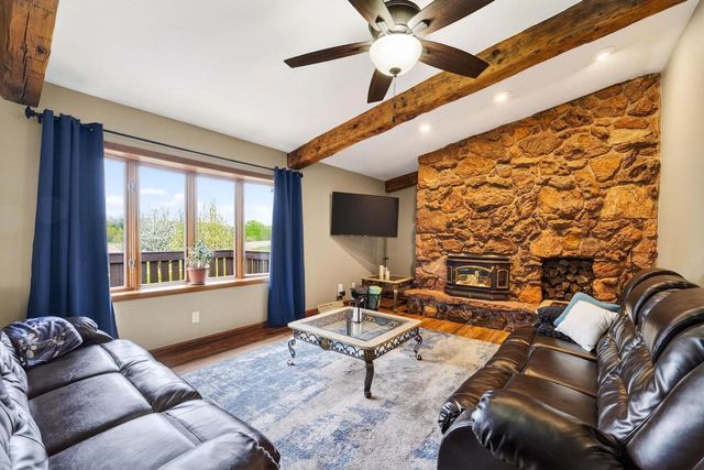 4210 Old Deerfield Road, Deerfield, WI 53531
