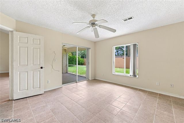 6022 Westbourgh DR, Naples, FL 34112