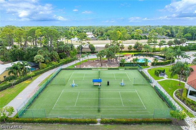 6022 Westbourgh DR, Naples, FL 34112