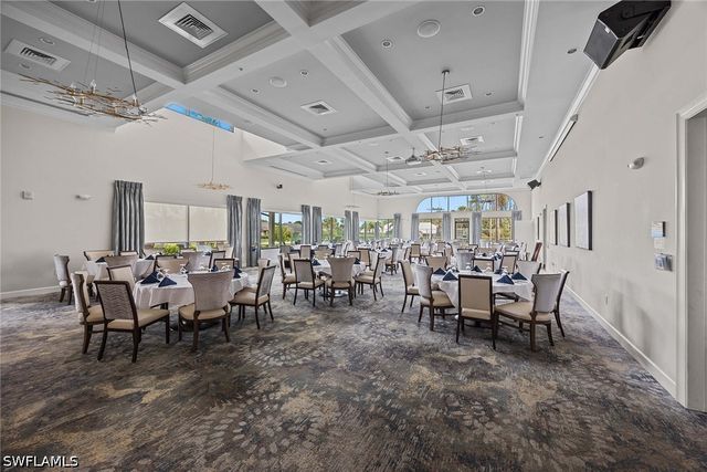 6022 Westbourgh DR, Naples, FL 34112