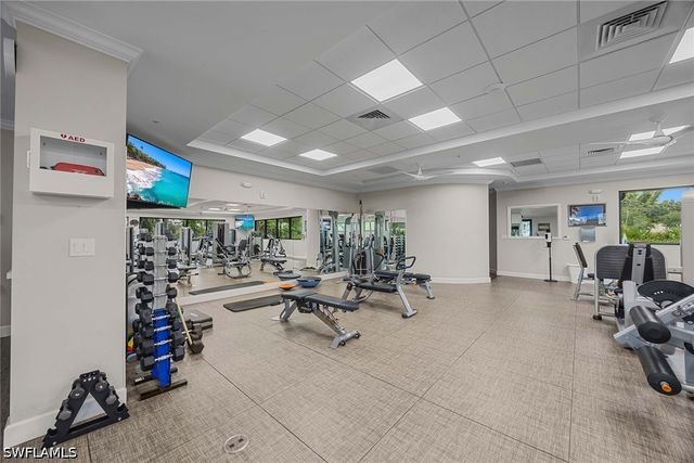 6022 Westbourgh DR, Naples, FL 34112
