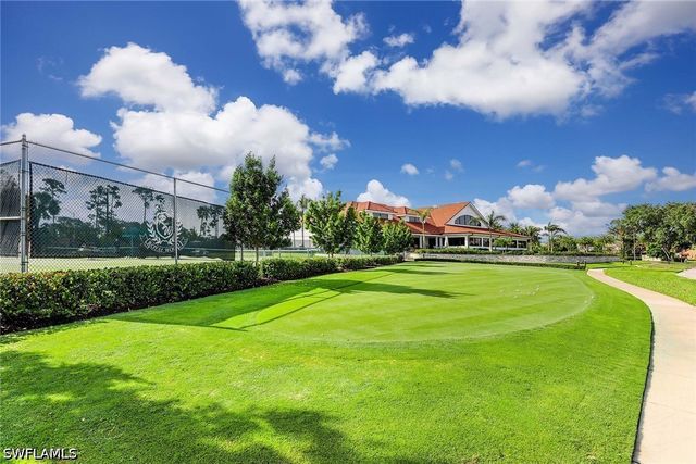 6022 Westbourgh DR, Naples, FL 34112