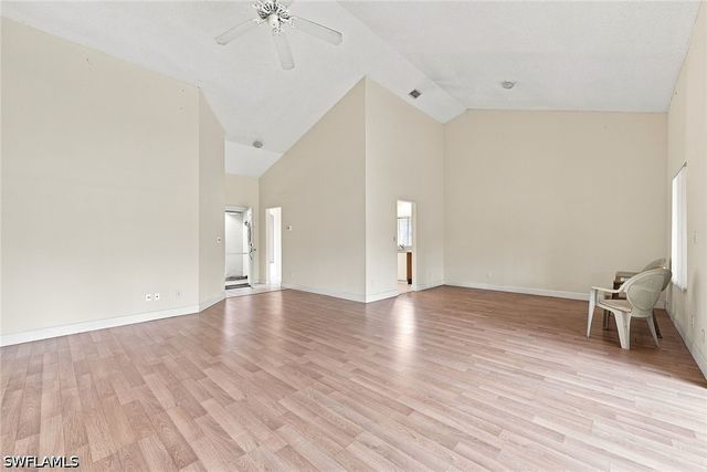 6022 Westbourgh DR, Naples, FL 34112