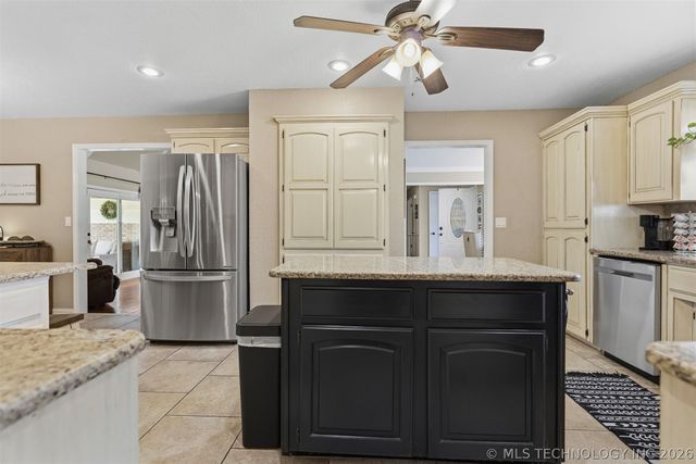 411 Blue Bell Road, Springer, OK 73458