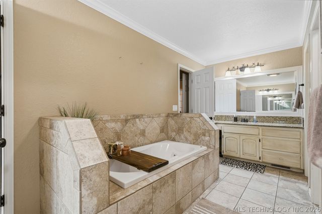 411 Blue Bell Road, Springer, OK 73458