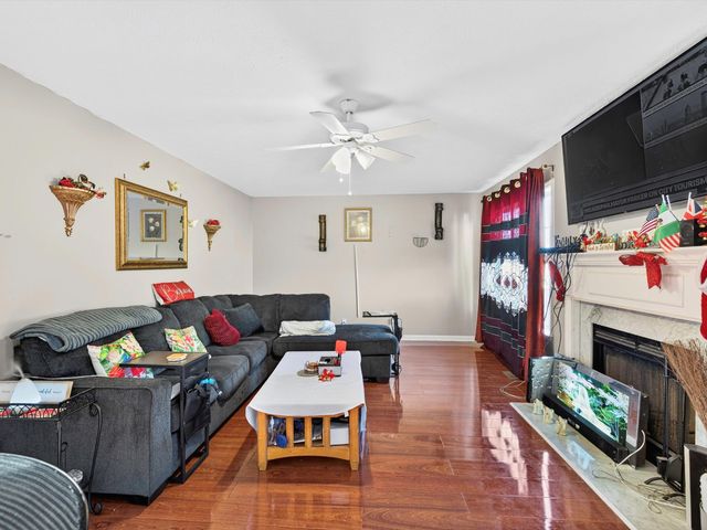 5165 Pebble Creek Dr, Antioch, TN 37013