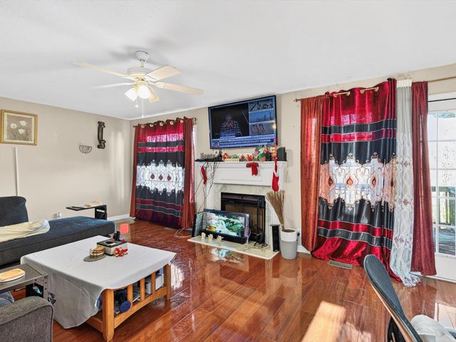 5165 Pebble Creek Dr, Antioch, TN 37013