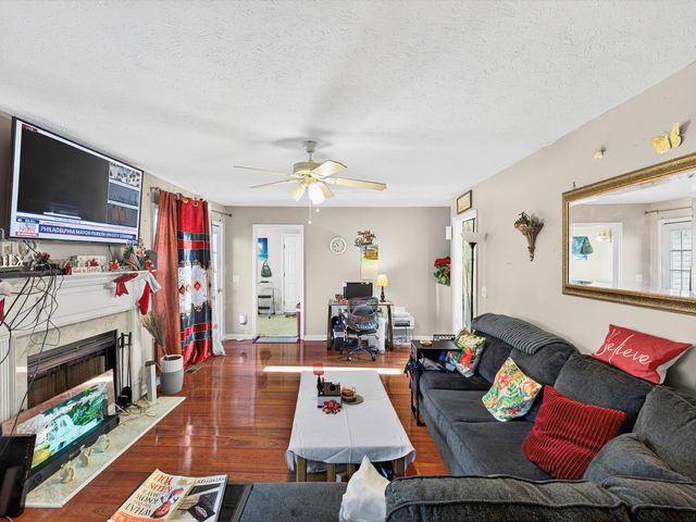 5165 Pebble Creek Dr, Antioch, TN 37013