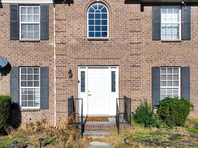 5165 Pebble Creek Dr, Antioch, TN 37013