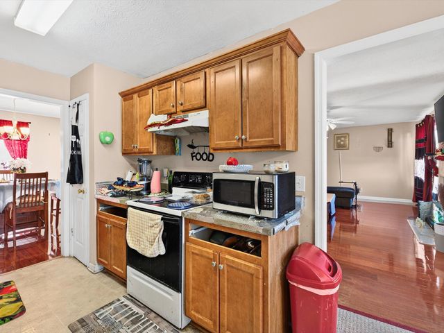 5165 Pebble Creek Dr, Antioch, TN 37013