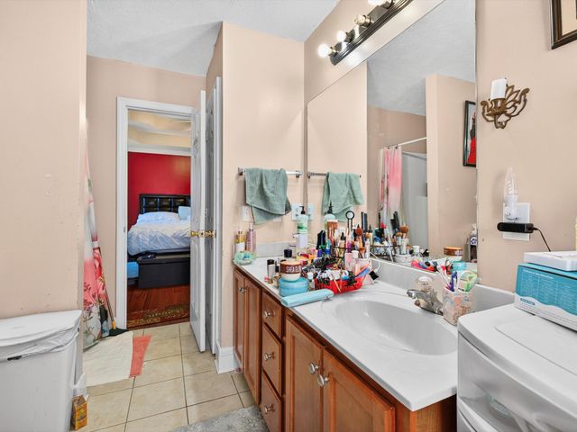 5165 Pebble Creek Dr, Antioch, TN 37013