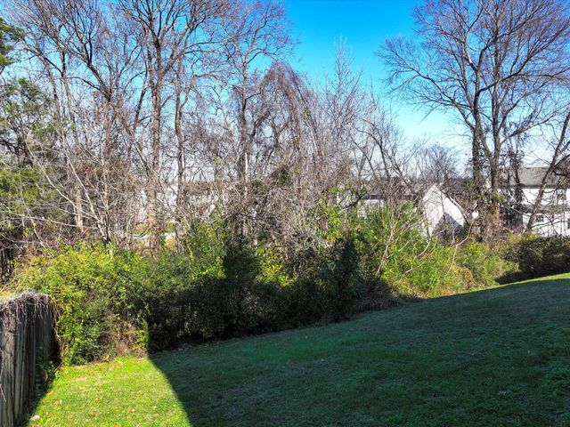 5165 Pebble Creek Dr, Antioch, TN 37013