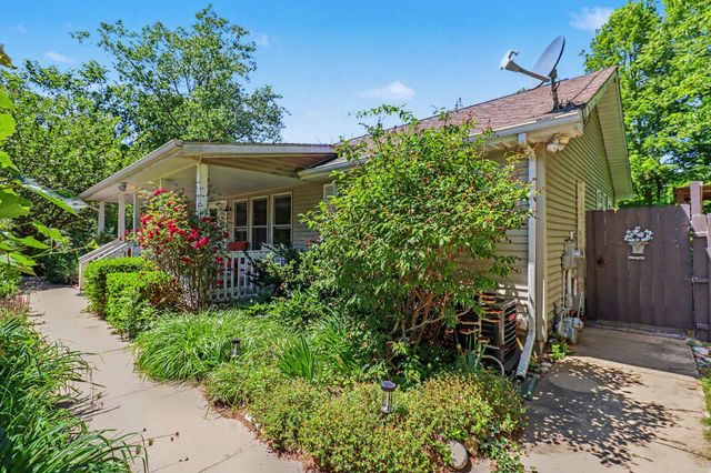 6675 122nd Avenue, Fennville, MI 49408