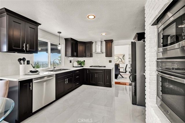 6322 E West View, Orange, CA 92869