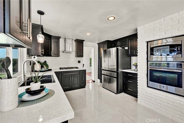 6322 E West View, Orange, CA 92869