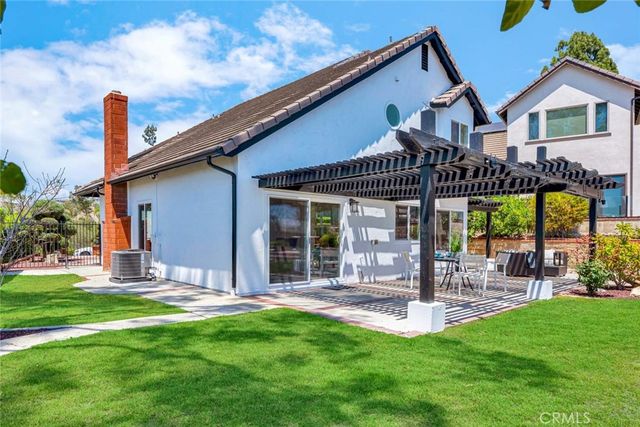 6322 E West View, Orange, CA 92869