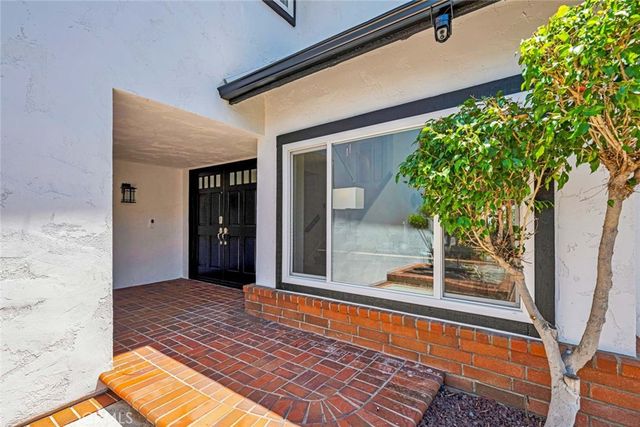 6322 E West View, Orange, CA 92869