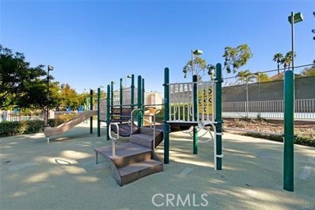 6322 E West View, Orange, CA 92869