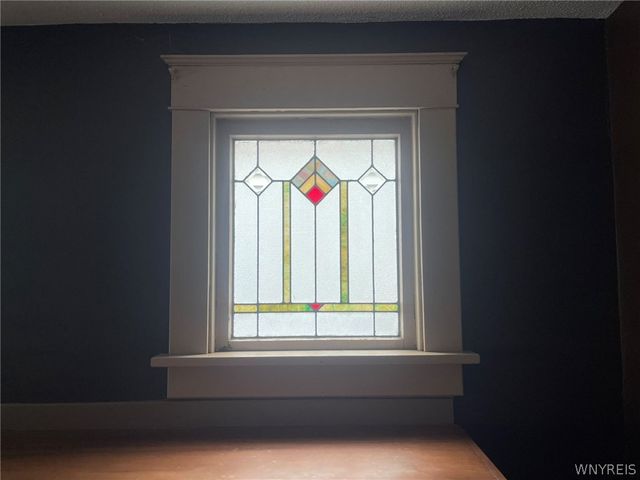 2485 Willow Avenue, Niagara Falls, NY 14305