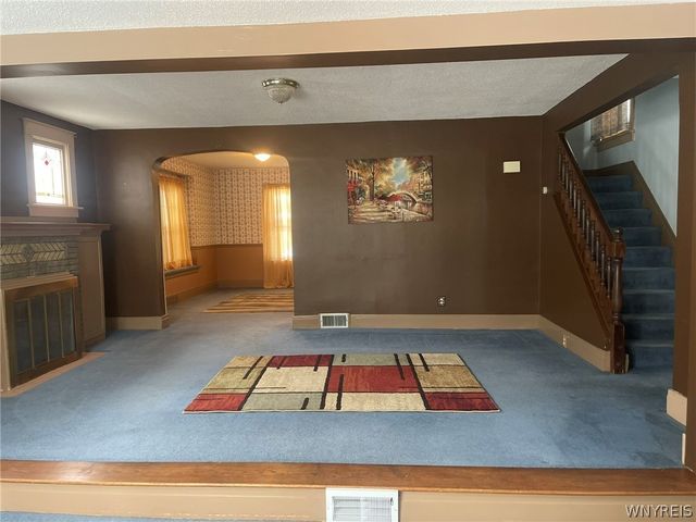 2485 Willow Avenue, Niagara Falls, NY 14305