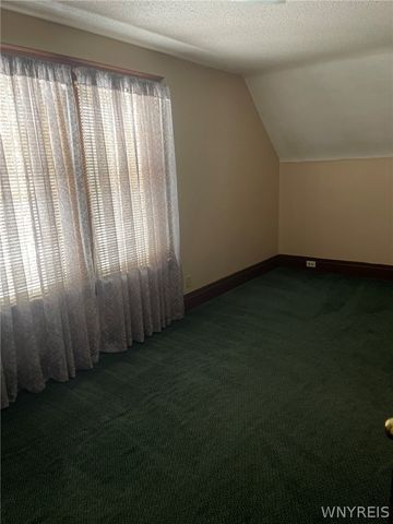 2485 Willow Avenue, Niagara Falls, NY 14305