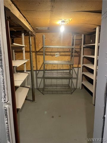 2485 Willow Avenue, Niagara Falls, NY 14305