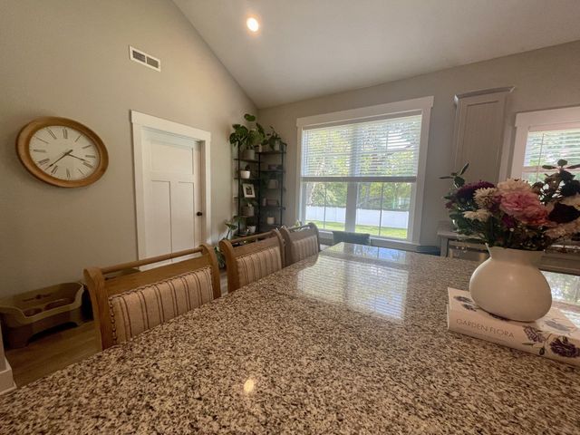 677 Miriah Dr, Mcminnville, TN 37110