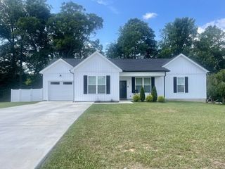 677 Miriah Dr, Mcminnville, TN 37110