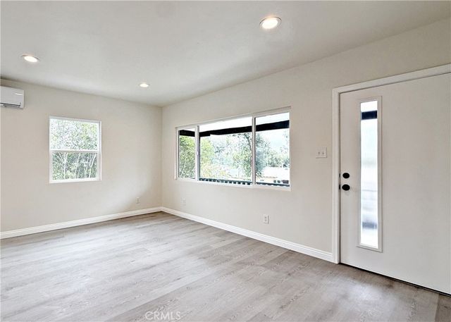 5213 Navarro Street, Los Angeles, CA 90032