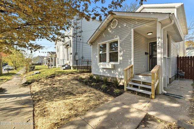725 Speckert Ct, Louisville, KY 40203