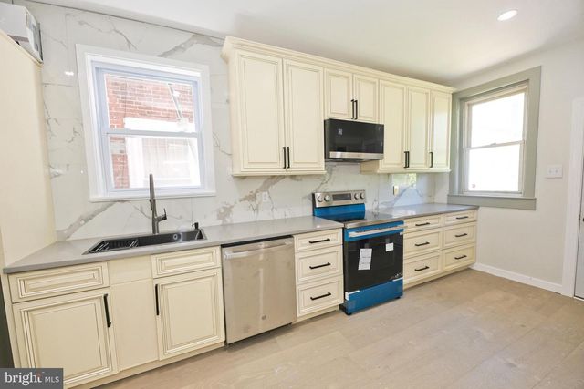 518 S 55TH ST, Philadelphia, PA 19143