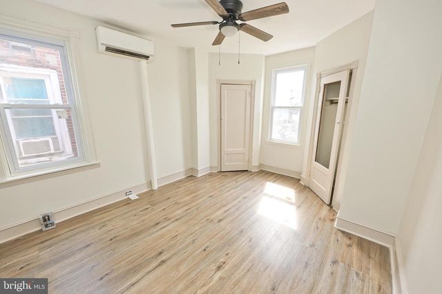 518 S 55TH ST, Philadelphia, PA 19143