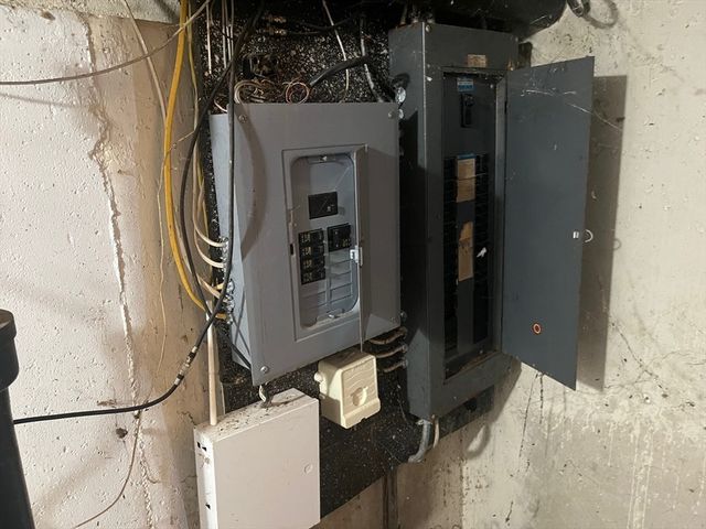 7-B Stevens St, Lawrence, MA 01841