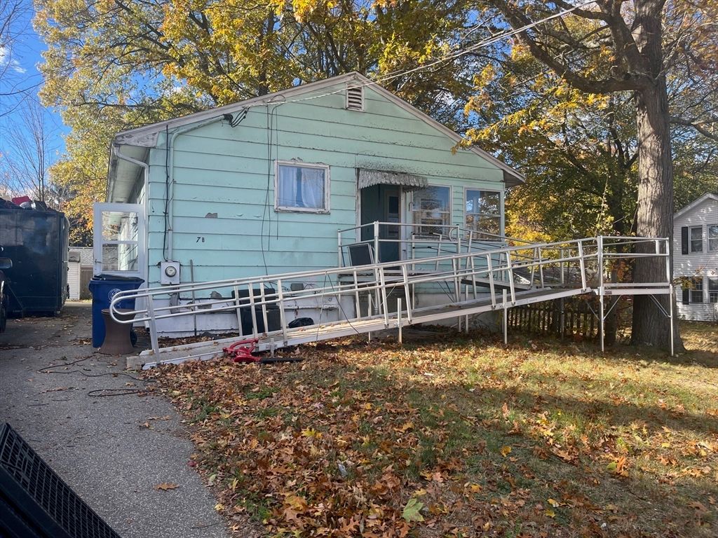 7-B Stevens St, Lawrence, MA 01841