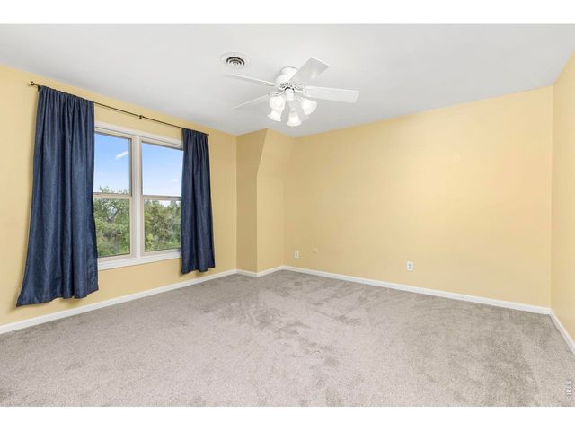 1012 Willowrock Dr, Loveland, CO 80537