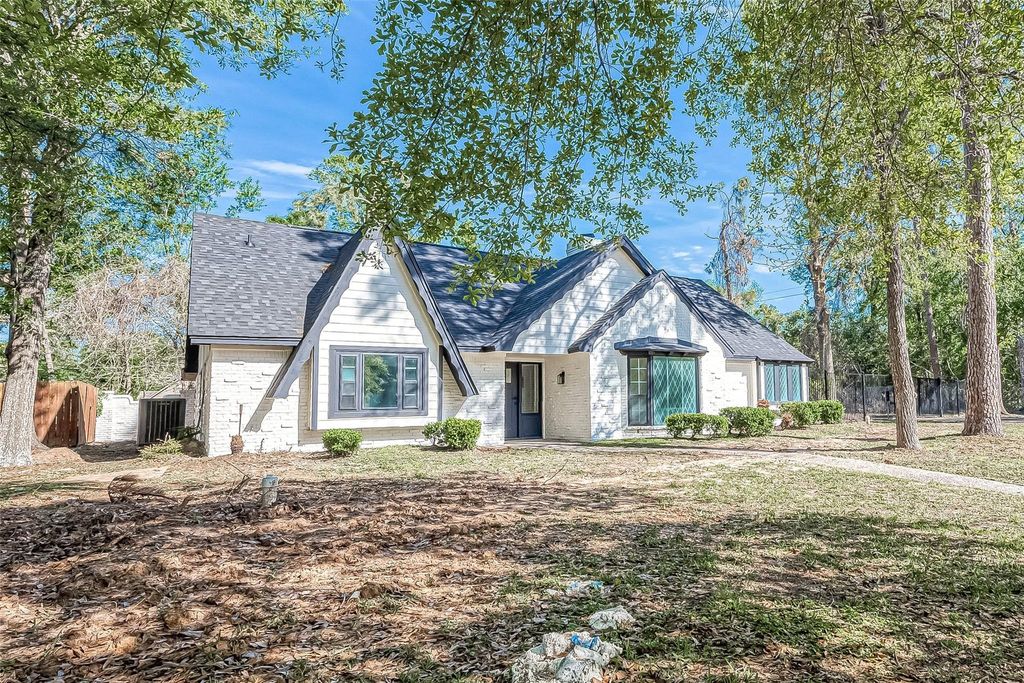 811 Lemm Court, Spring, TX 77373