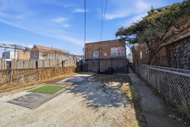4748 S pulaski Road, Chicago, IL 60632