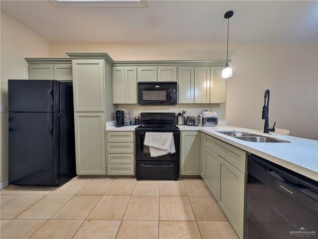 3127 Regal Drive, Edinburg, TX 78539