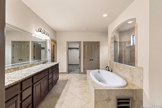 1007 BOULDER CYN, San Antonio, TX 78260