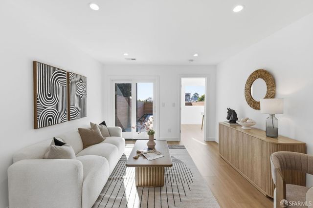 2479 31st Avenue, San Francisco, CA 94116